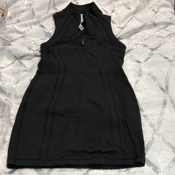 Lululemon Define Dress Sleeveless Bodycon Size 8 Medium Midi One Piece - Picture 2 of 4